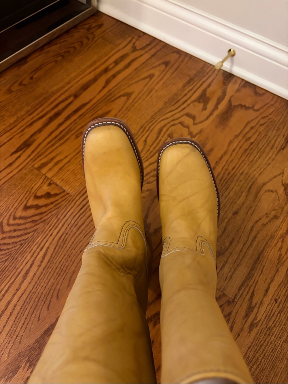 Frye Campus 14L in banana - Picture 2 of 8
